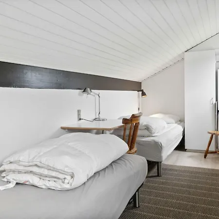 Nyaraló Charming Close To The Oresund Bøtø By