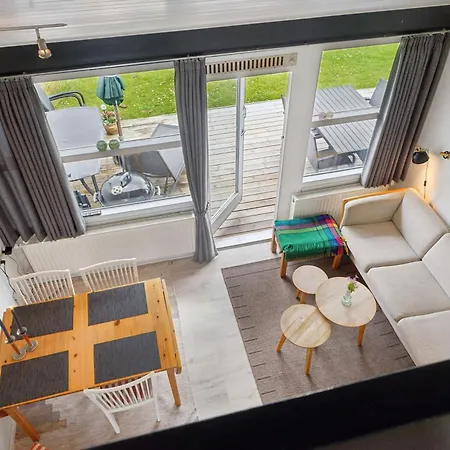 Nyaraló Charming Close To The Oresund *