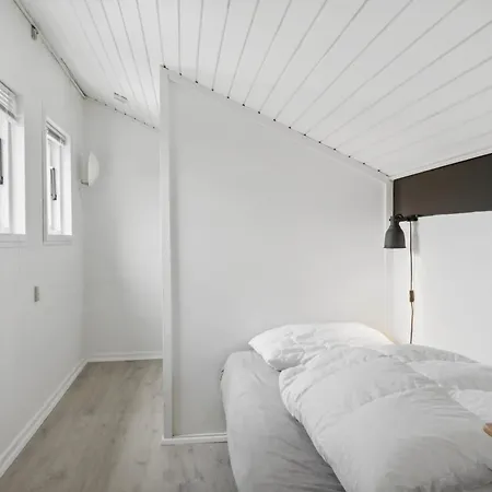 Holiday home Charming Close To The Oresund *